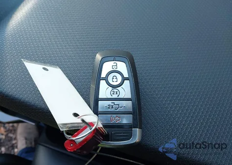 2021 Ford F-150 Xlt z USA, uszkodzony, nr VIN 1FTFW1E86MFA47176